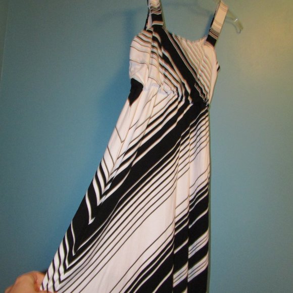 WHBM Sleeveless Bias Stripe Maxi Dress - Picture 7 of 9